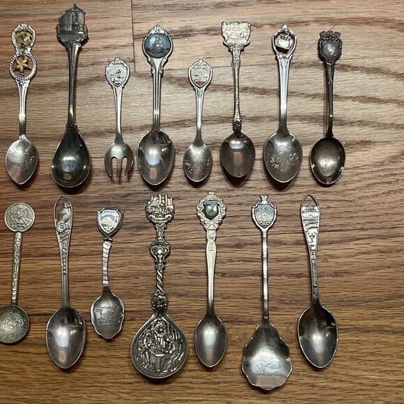 Large Lot of 78 Vintage Souvenir Collector Spoons States Places Figural - Picture 9 of 12